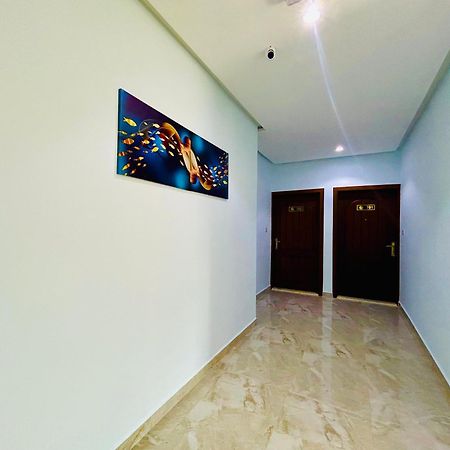 Golden Dahlia Fintas Aparthotel Kuwait City Exterior photo